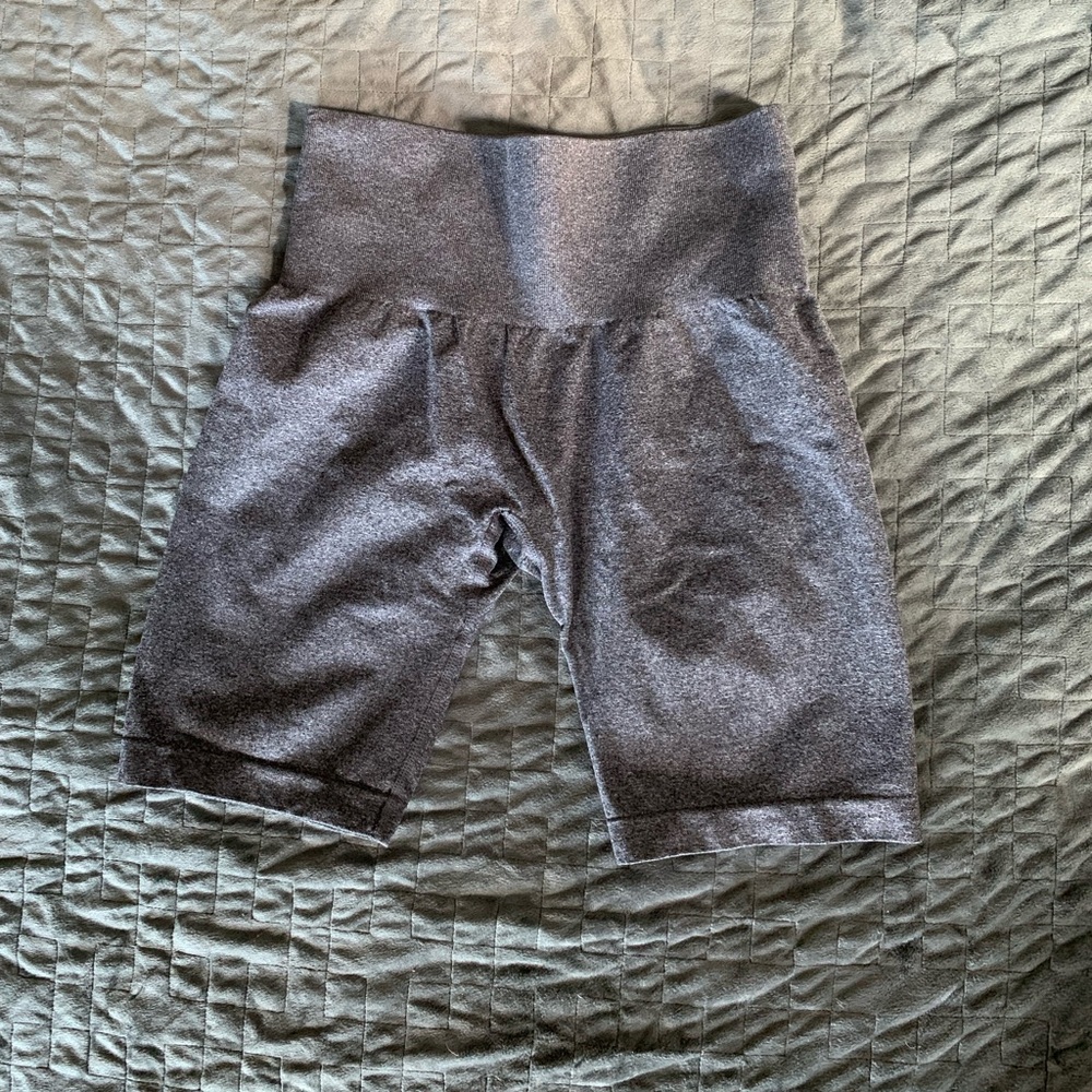 NVGTN Speckled Black Biker Shorts